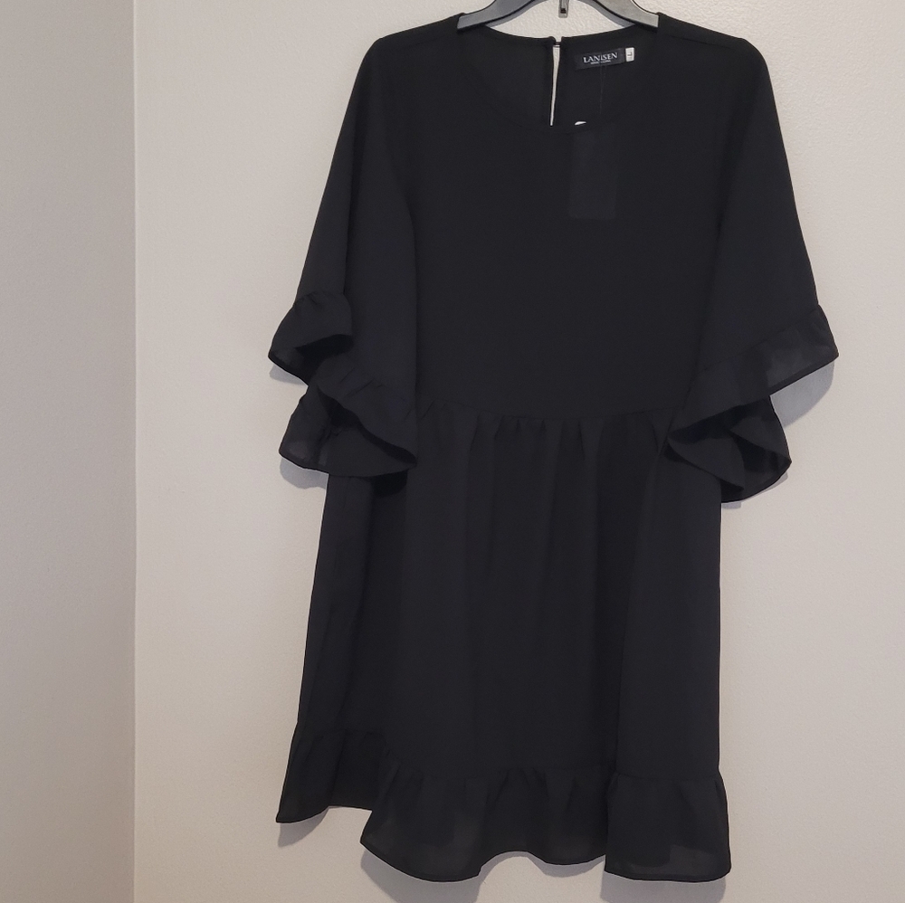 NWT Lanisen Black Ruffle Short Sleeve Cover Up